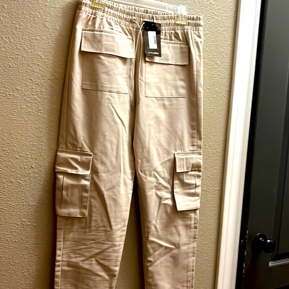 Brand New with rag Boohoo Man cargo multi pocket